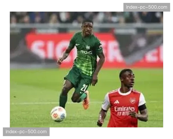 赛前阵容观察：沃尔夫斯堡三名主力后卫疑似伤愈复出